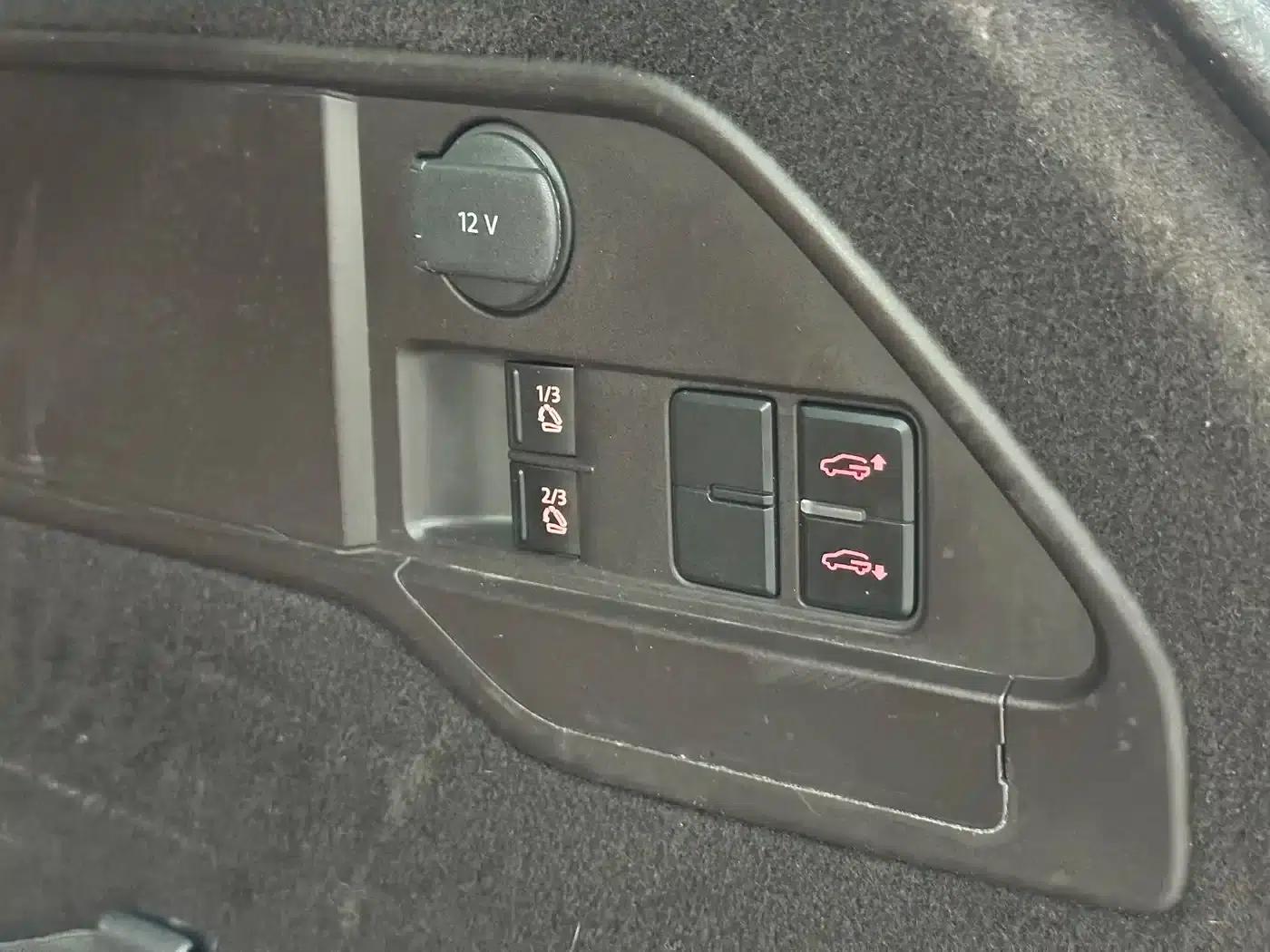 2011 Touareg 3.0TSI Comfort — миниатюра 16