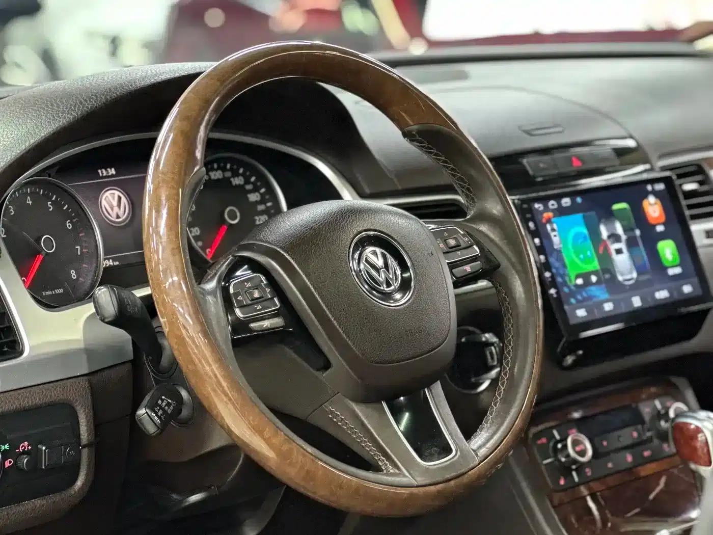 2011 Touareg 3.0TSI Comfort — миниатюра 25