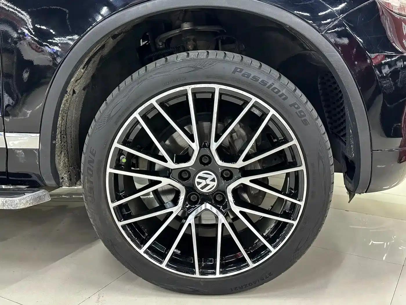 2011 Touareg 3.0TSI Comfort — миниатюра 10