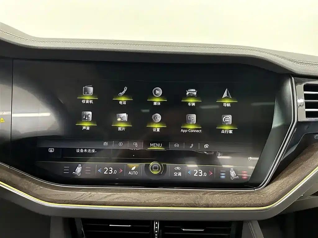 2022 Volkswagen Touareg 3.0TSI R-Line, Obsidian Black Sport Package — миниатюра 16