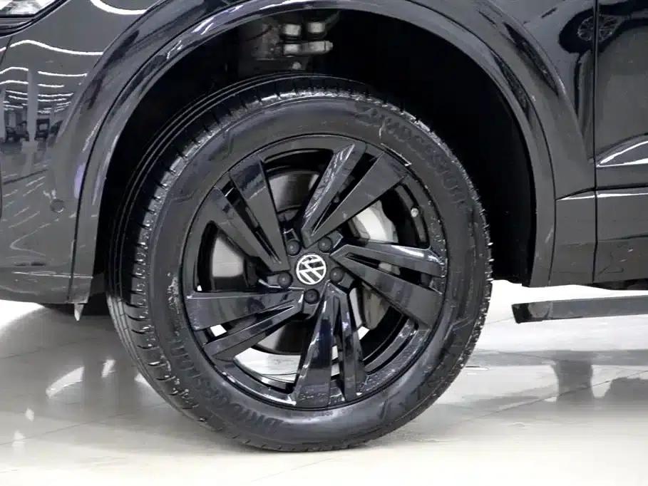 2022 Volkswagen Touareg 3.0TSI R-Line, Obsidian Black Sport Package — миниатюра 31