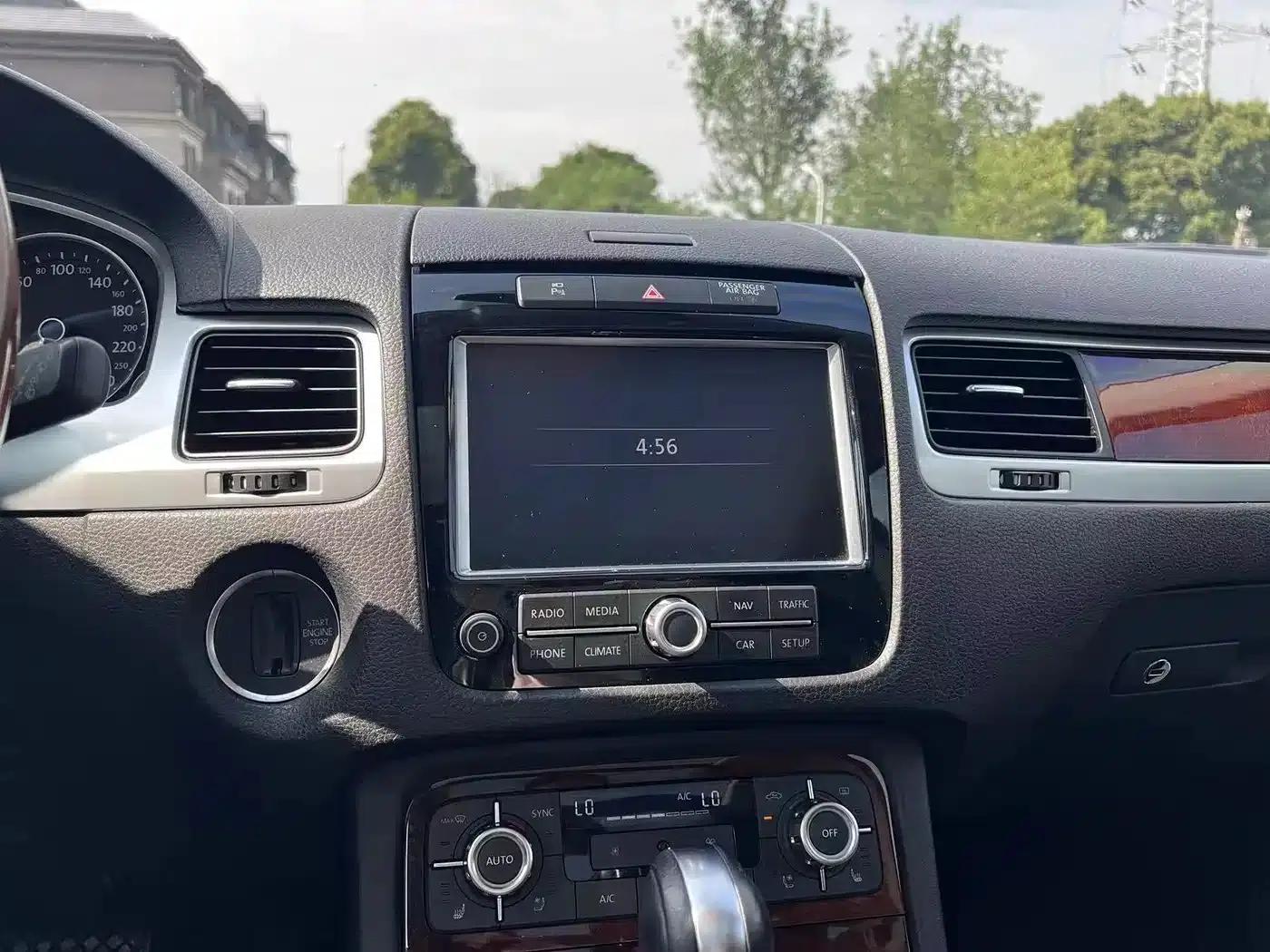 2015 Touareg 3.0TSI Luxury — миниатюра 13