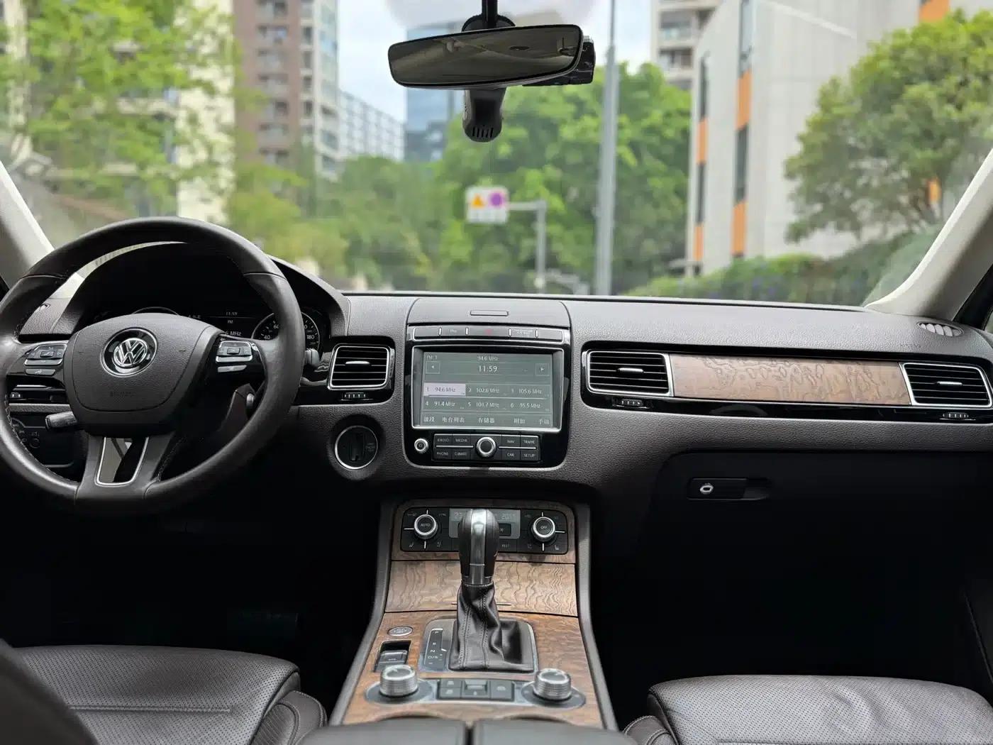 2017 Touareg 3.0TSI Cross Edition — миниатюра 16