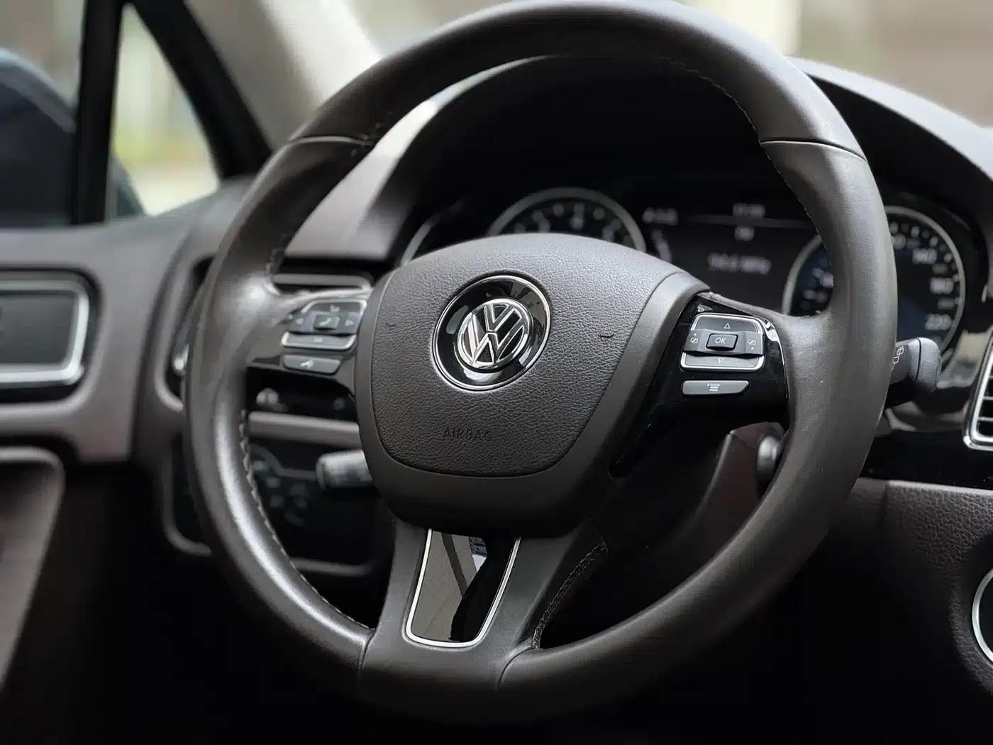 2017 Touareg 3.0TSI Cross Edition — миниатюра 21