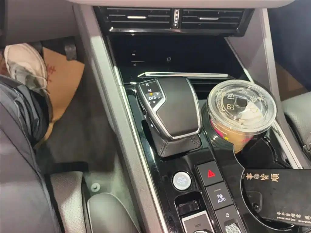 2021 Volkswagen Touareg 3.0TSI R-Line, Obsidian Black Sport Package — миниатюра 14