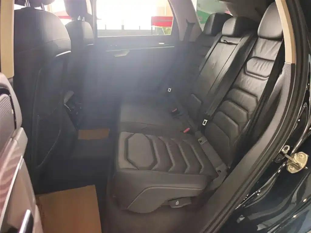 2021 Volkswagen Touareg 3.0TSI R-Line, Obsidian Black Sport Package — миниатюра 17