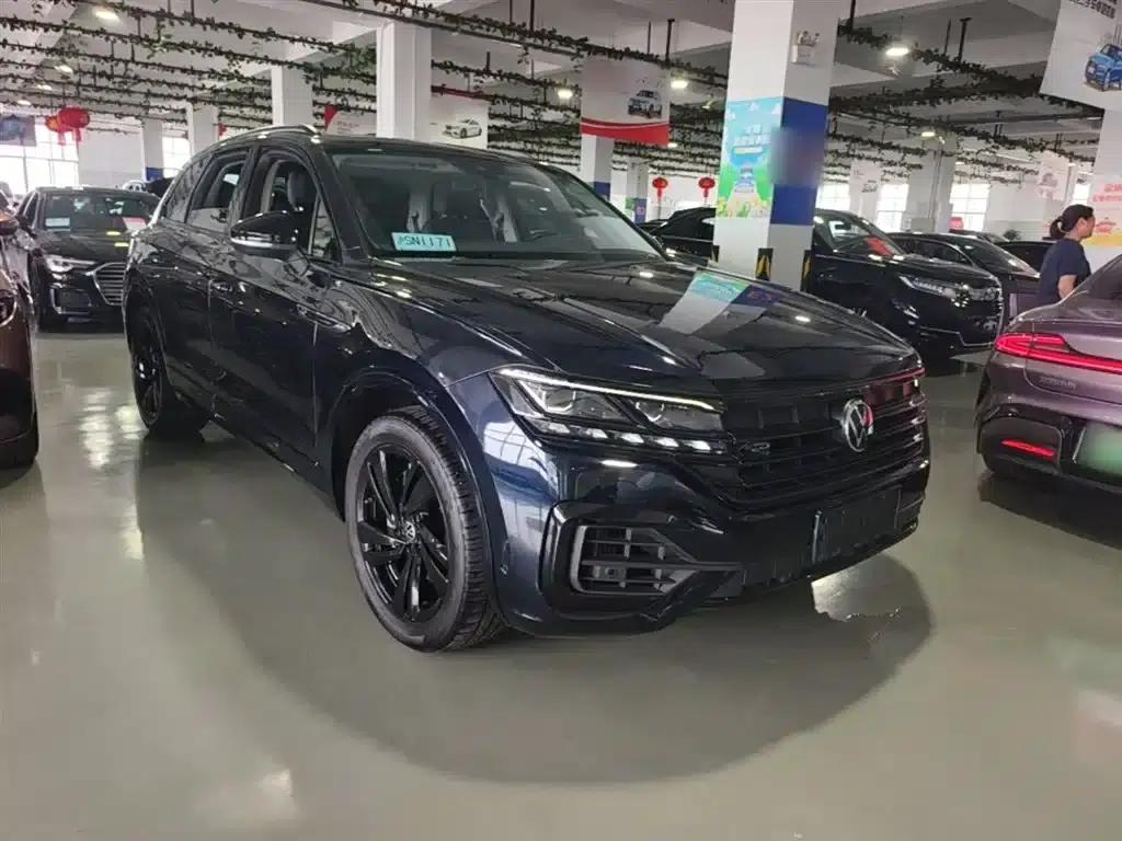 2021 Volkswagen Touareg 3.0TSI R-Line, Obsidian Black Sport Package — миниатюра 4