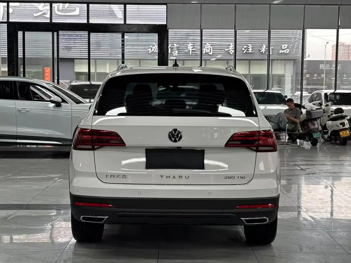 Tharu 2022 280TSI 2WD Luxury Edition — миниатюра 11