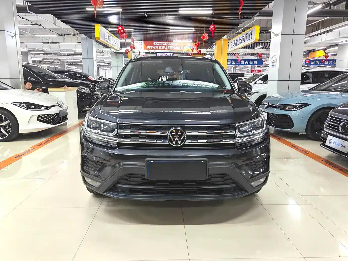 Tharu 2022 280TSI 2WD Luxury Edition — миниатюра 2