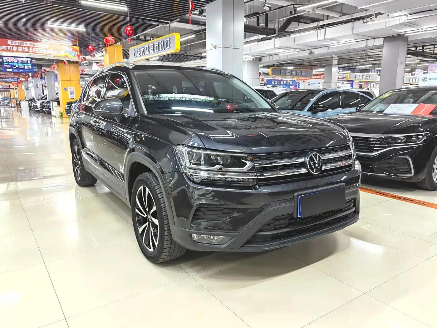 Tharu 2022 280TSI 2WD Luxury Edition — миниатюра 3