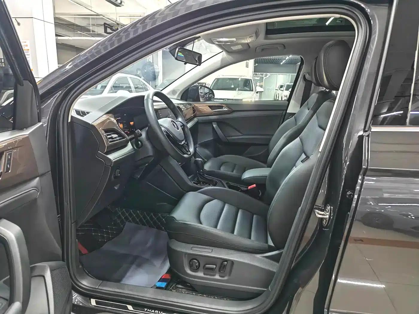 Tharu 2022 280TSI 2WD Luxury Edition — миниатюра 7