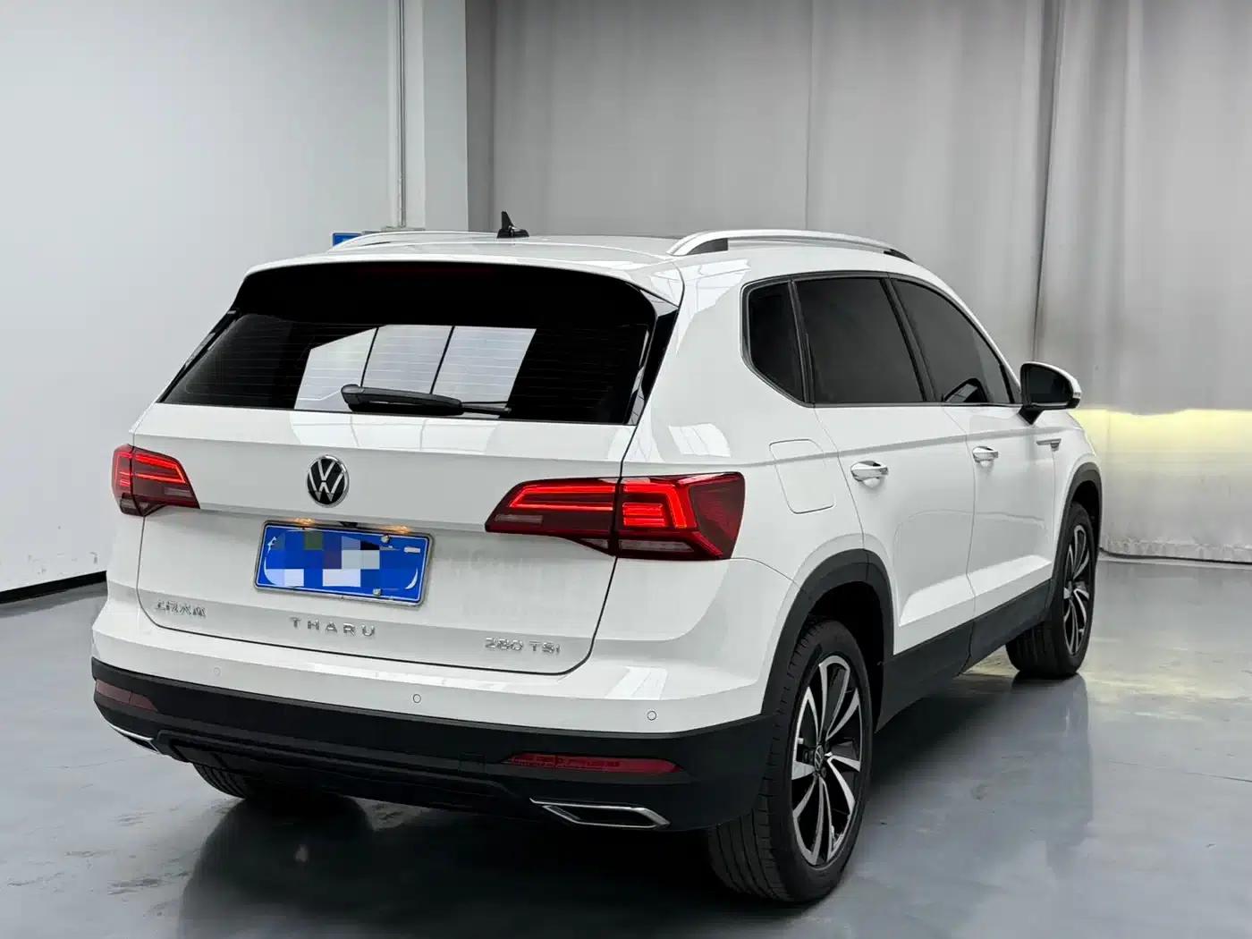 Tharu 2022 280TSI 2WD Luxury Edition — миниатюра 15
