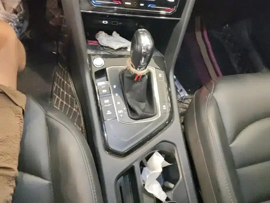 Tharu 2021 280TSI 2WD Luxury Edition PLUS — миниатюра 16