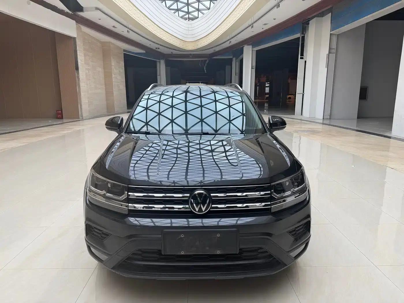 Tharu 2022 280TSI 2WD Luxury Edition — миниатюра 2