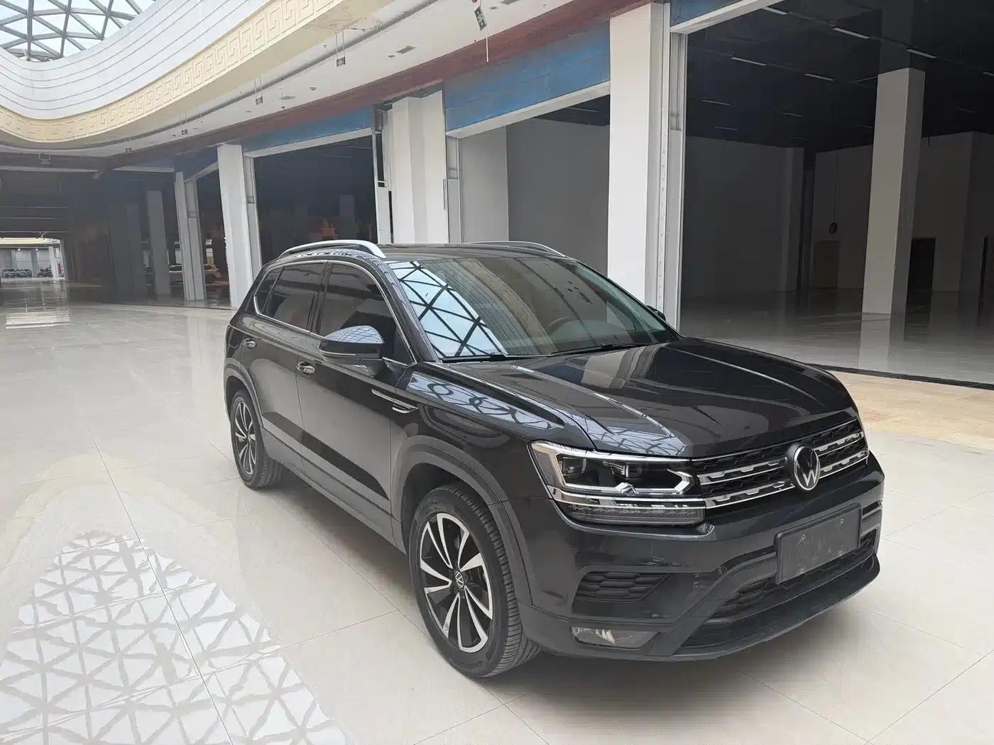 Tharu 2022 280TSI 2WD Luxury Edition — миниатюра 3