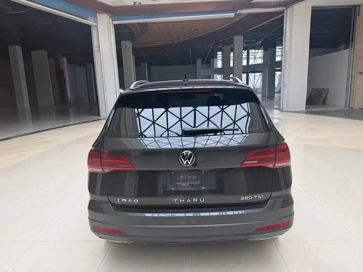 Tharu 2022 280TSI 2WD Luxury Edition — миниатюра 5