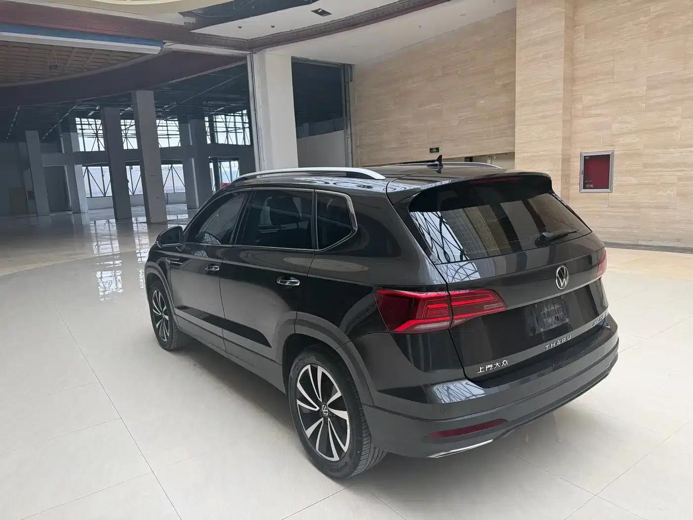 Tharu 2022 280TSI 2WD Luxury Edition — миниатюра 6