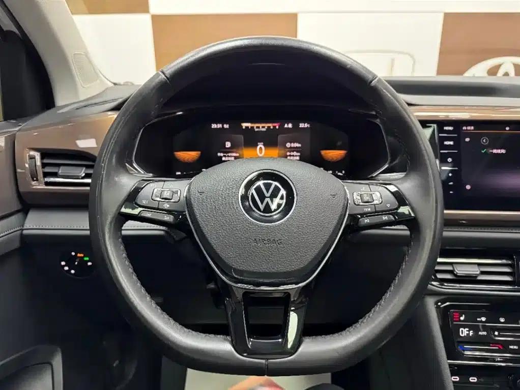 Tharu 2022 280TSI 2WD Luxury Edition — миниатюра 11
