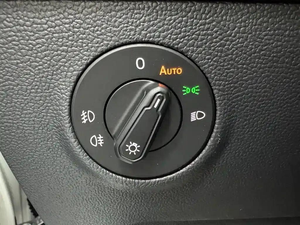 Tharu 2022 280TSI 2WD Luxury Edition — миниатюра 15