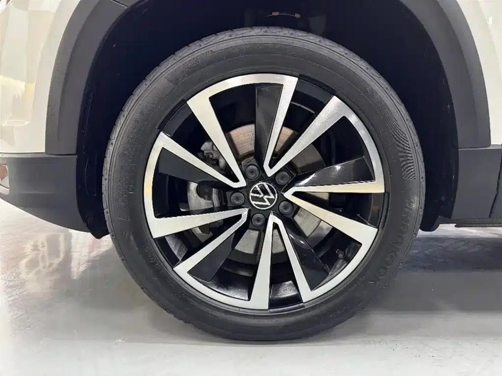 Tharu 2022 280TSI 2WD Luxury Edition — миниатюра 20
