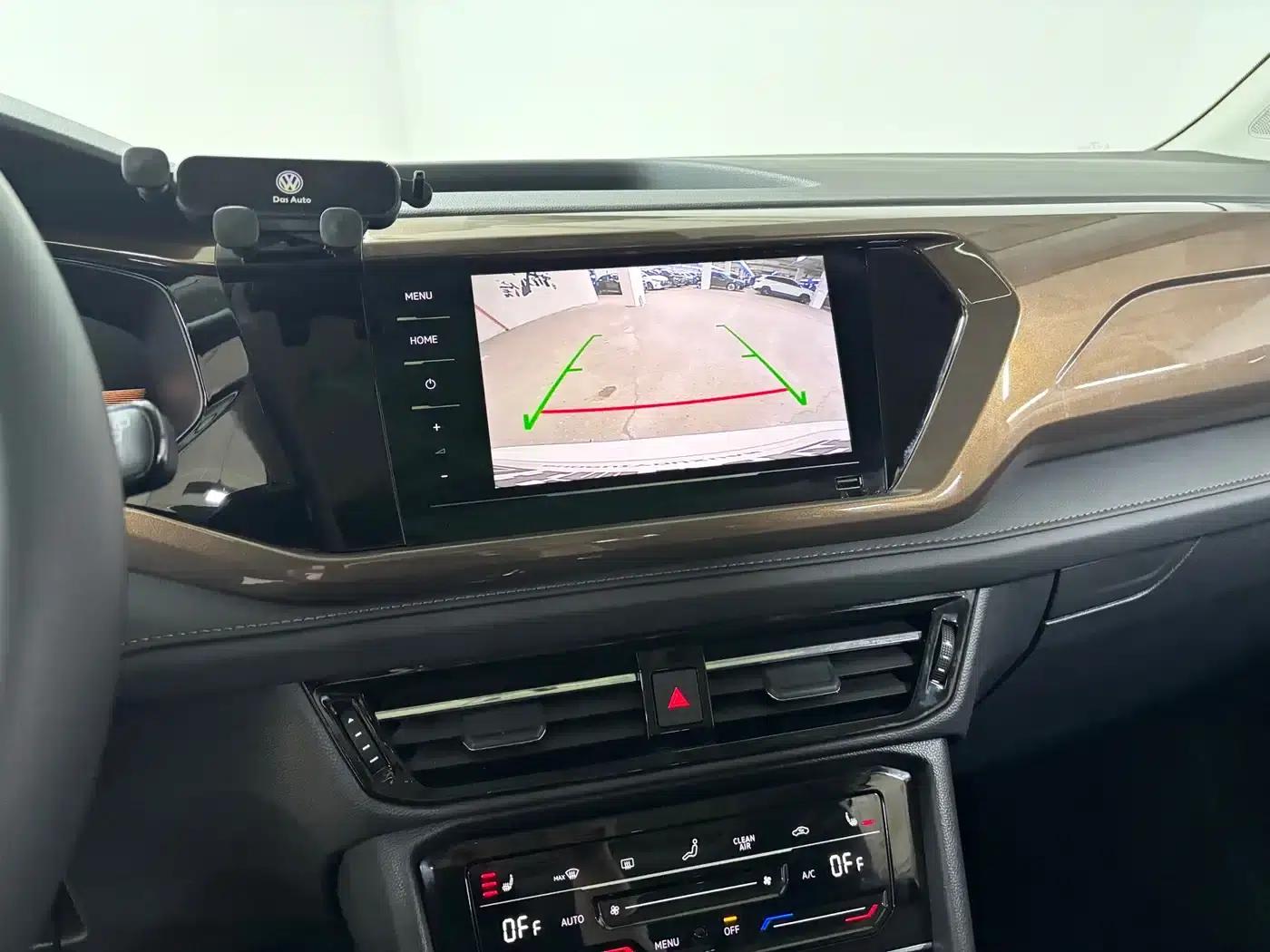 Tharu 2022 280TSI 2WD Luxury Edition — миниатюра 18