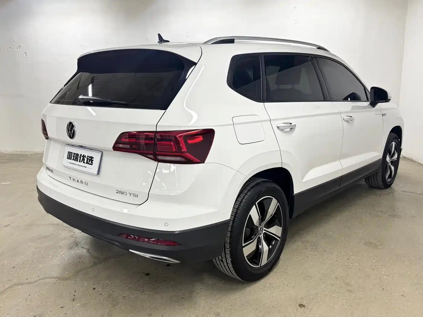 Tharu 2022 280TSI 2WD Luxury Edition — миниатюра 4