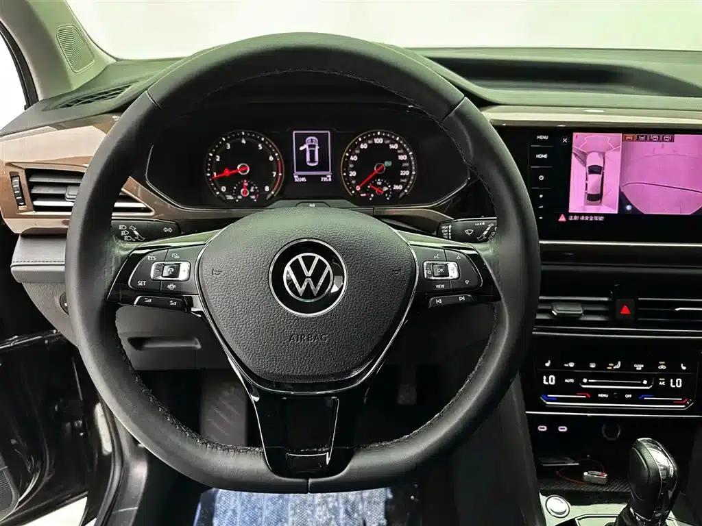 Tharu 2021 280TSI 2WD Luxury Edition PLUS — миниатюра 11