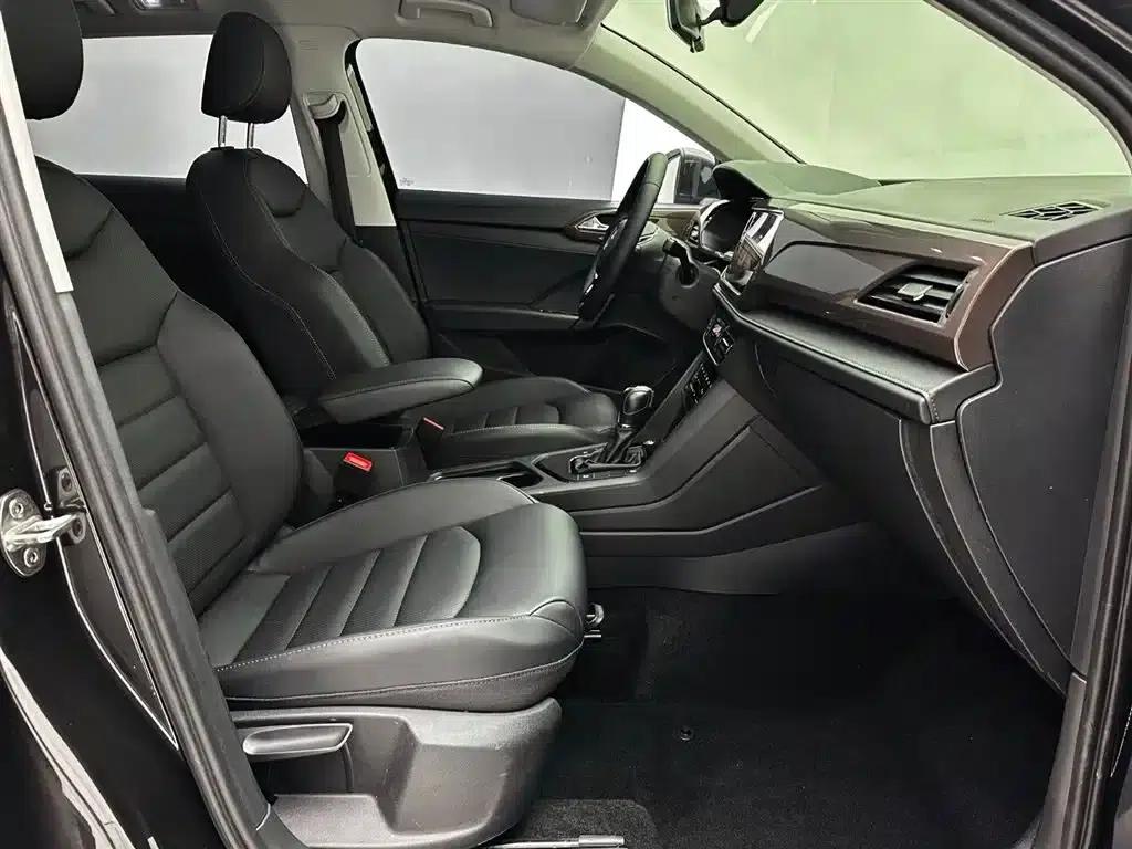 Tharu 2021 280TSI 2WD Luxury Edition PLUS — миниатюра 20