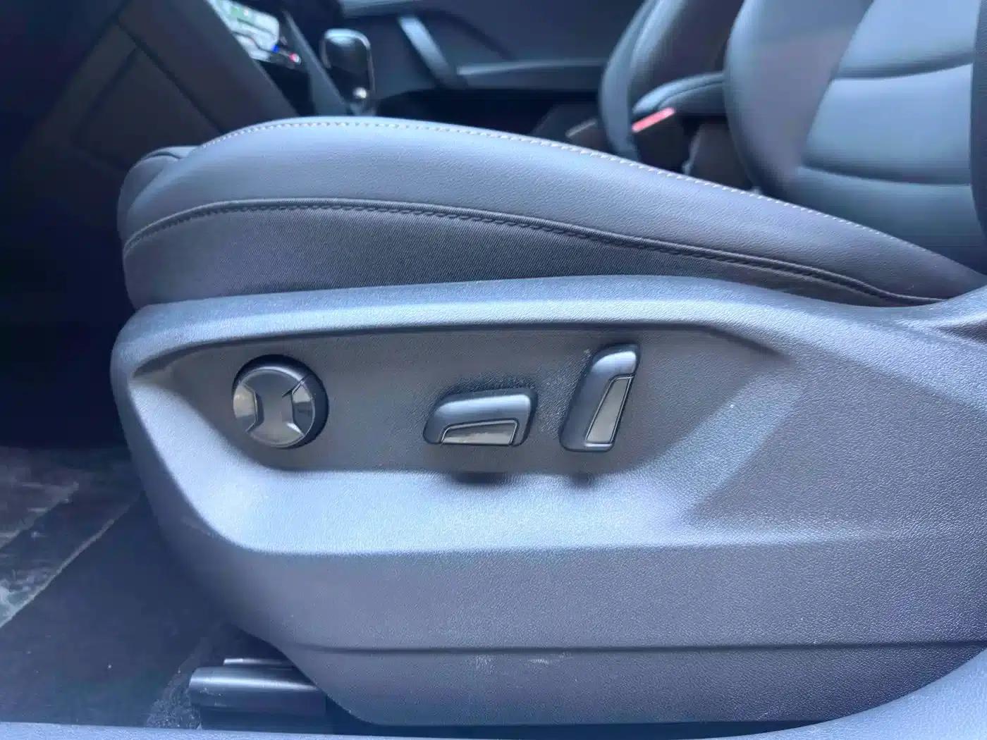 Tharu 2022 280TSI 2WD Comfort Edition — миниатюра 17