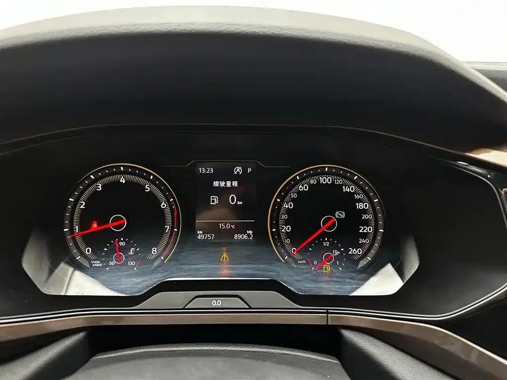 Tharu 2021 280TSI 2WD Comfort Edition — миниатюра 12