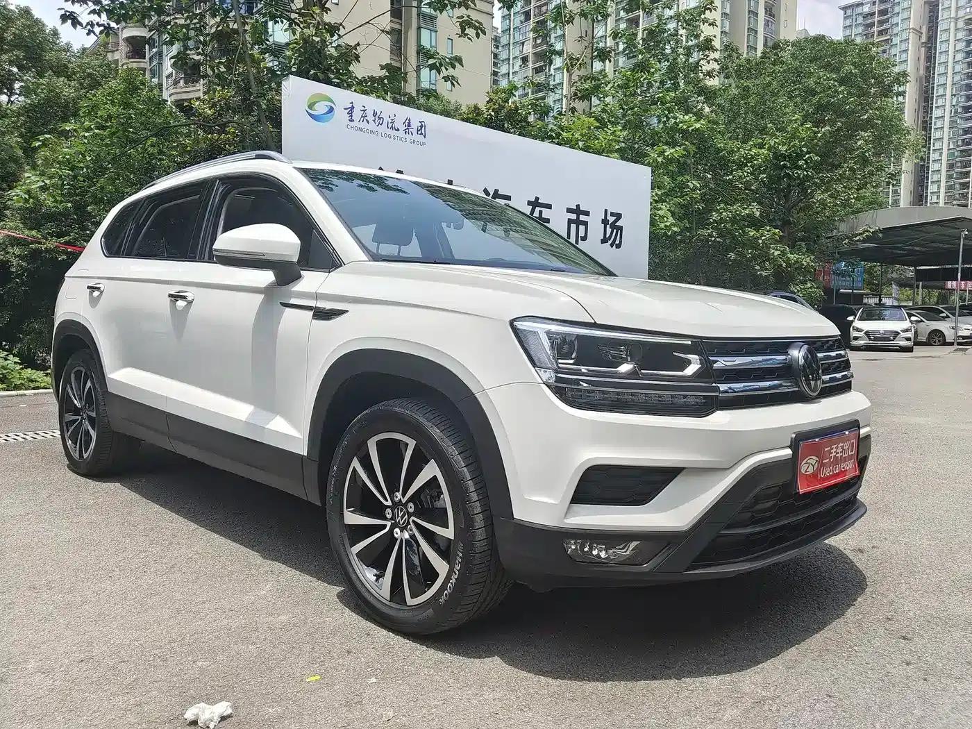 Tharu 2022 280TSI 2WD Luxury Edition — миниатюра 3