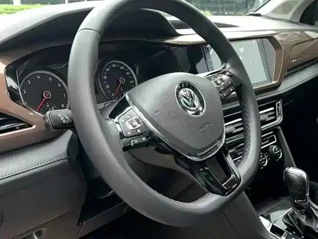 Tharu 2020 280TSI 2WD Comfort Edition (China VI Emission Standard) — миниатюра 10