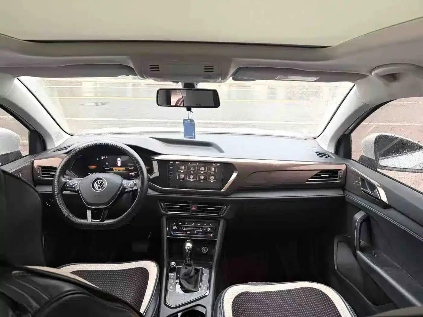 Tharu 2022 280TSI 2WD Luxury Edition — миниатюра 8