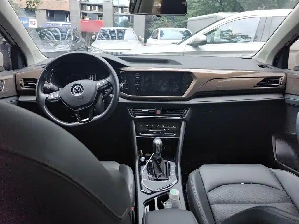 Tharu 2021 280TSI 2WD Luxury Edition PLUS — миниатюра 6