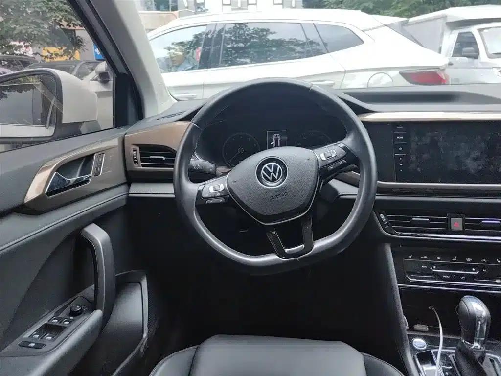 Tharu 2021 280TSI 2WD Luxury Edition PLUS — миниатюра 7