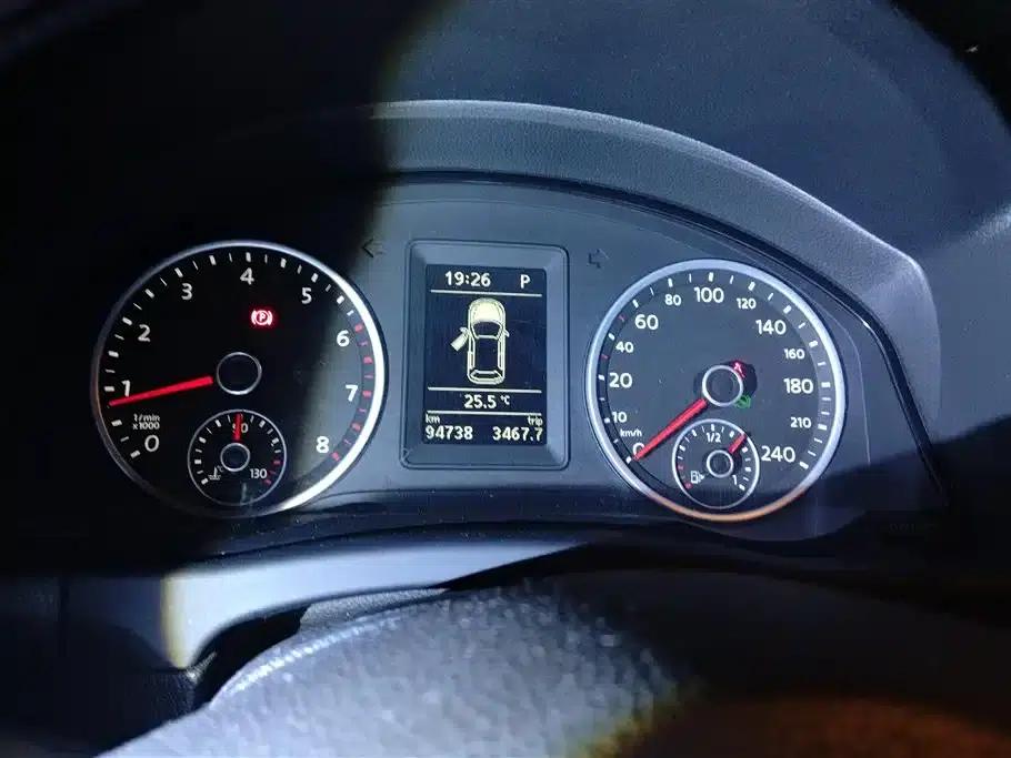 Tiguan 2016 280TSI Automatic 2WD Silk Road Fashion Edition — миниатюра 14
