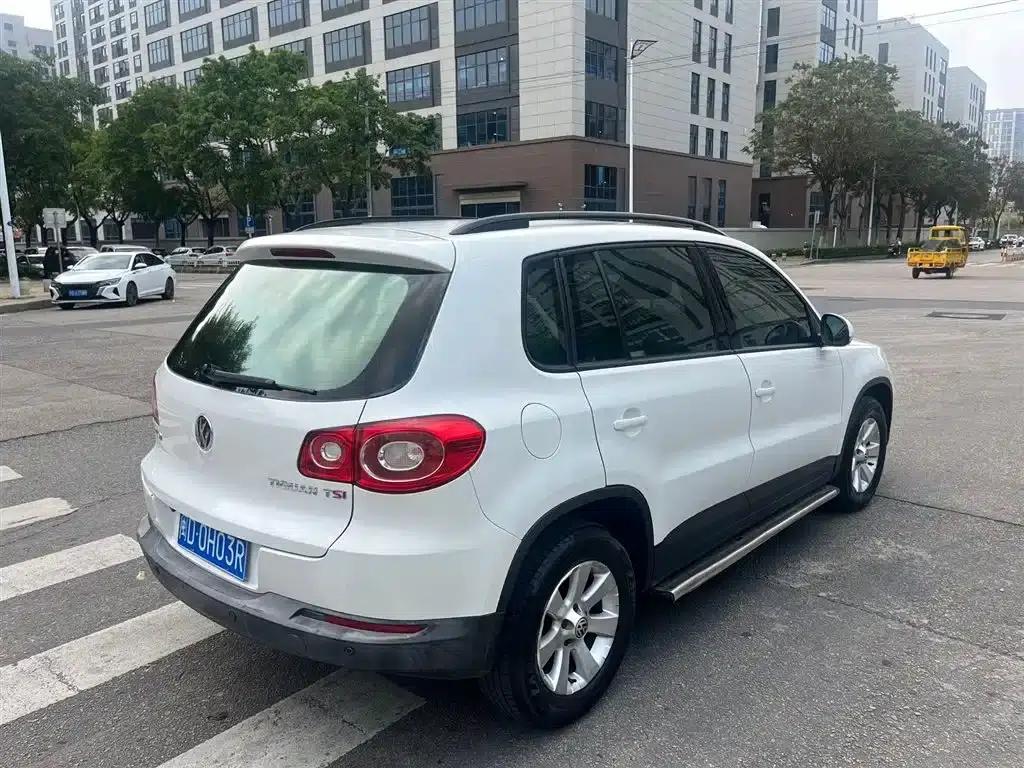 Tiguan 2012 1.8TSI Automatic 2WD Fashion Edition — миниатюра 4