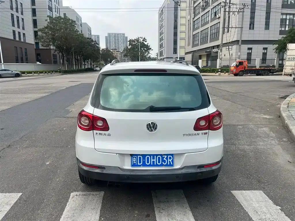 Tiguan 2012 1.8TSI Automatic 2WD Fashion Edition — миниатюра 5
