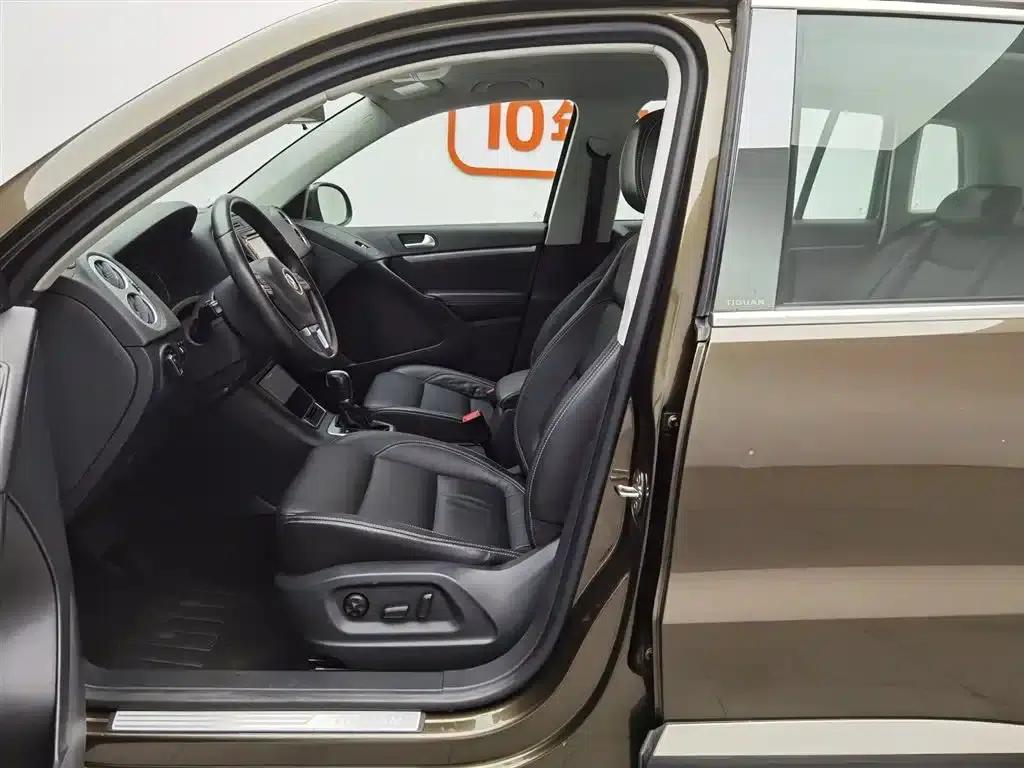 2016 Volkswagen Tiguan 300TSI Automatic 2WD Comfort Edition — миниатюра 10