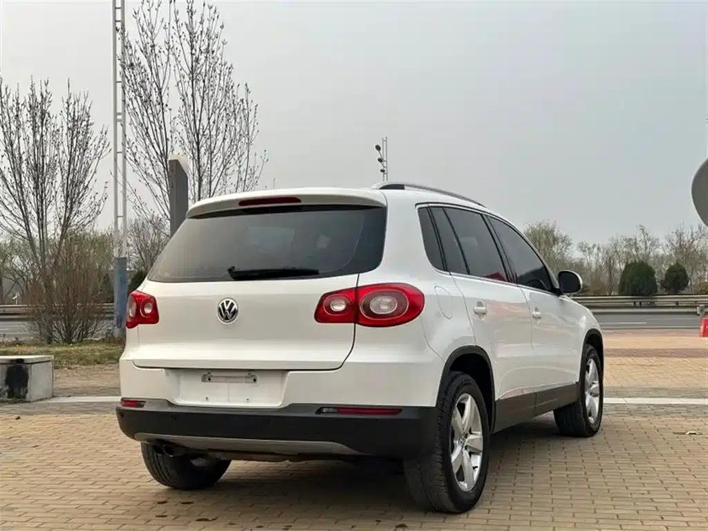2012 Volkswagen Tiguan 1.8TSI Automatic 4WD Fashion Edition — миниатюра 4