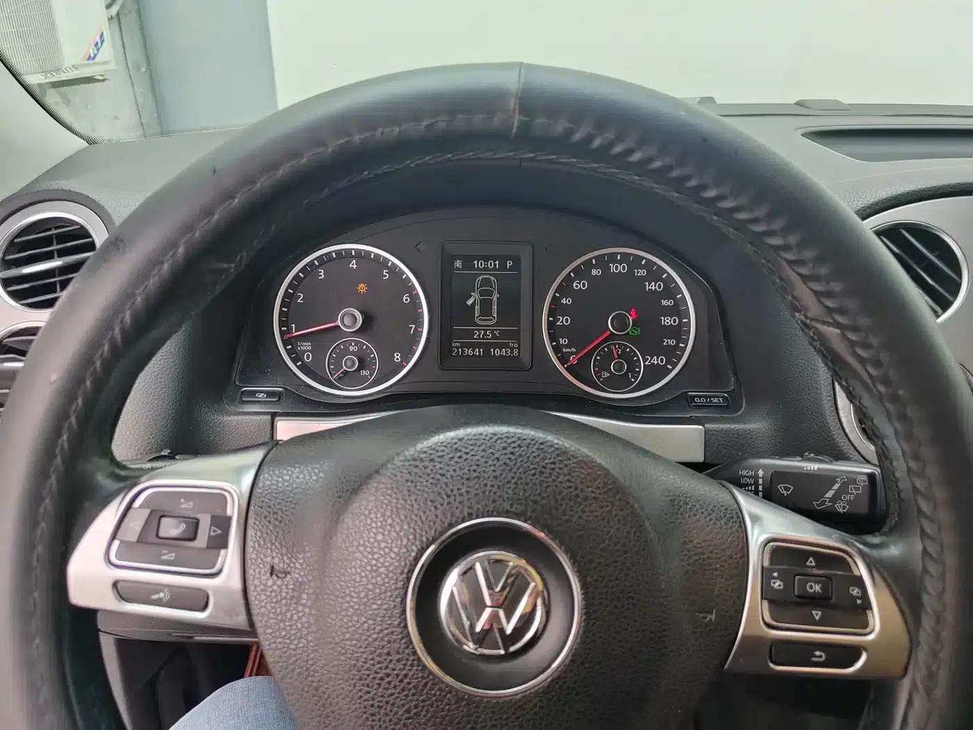 Tiguan 2010 1.8TSI Automatic 2WD Fashion Edition — миниатюра 5