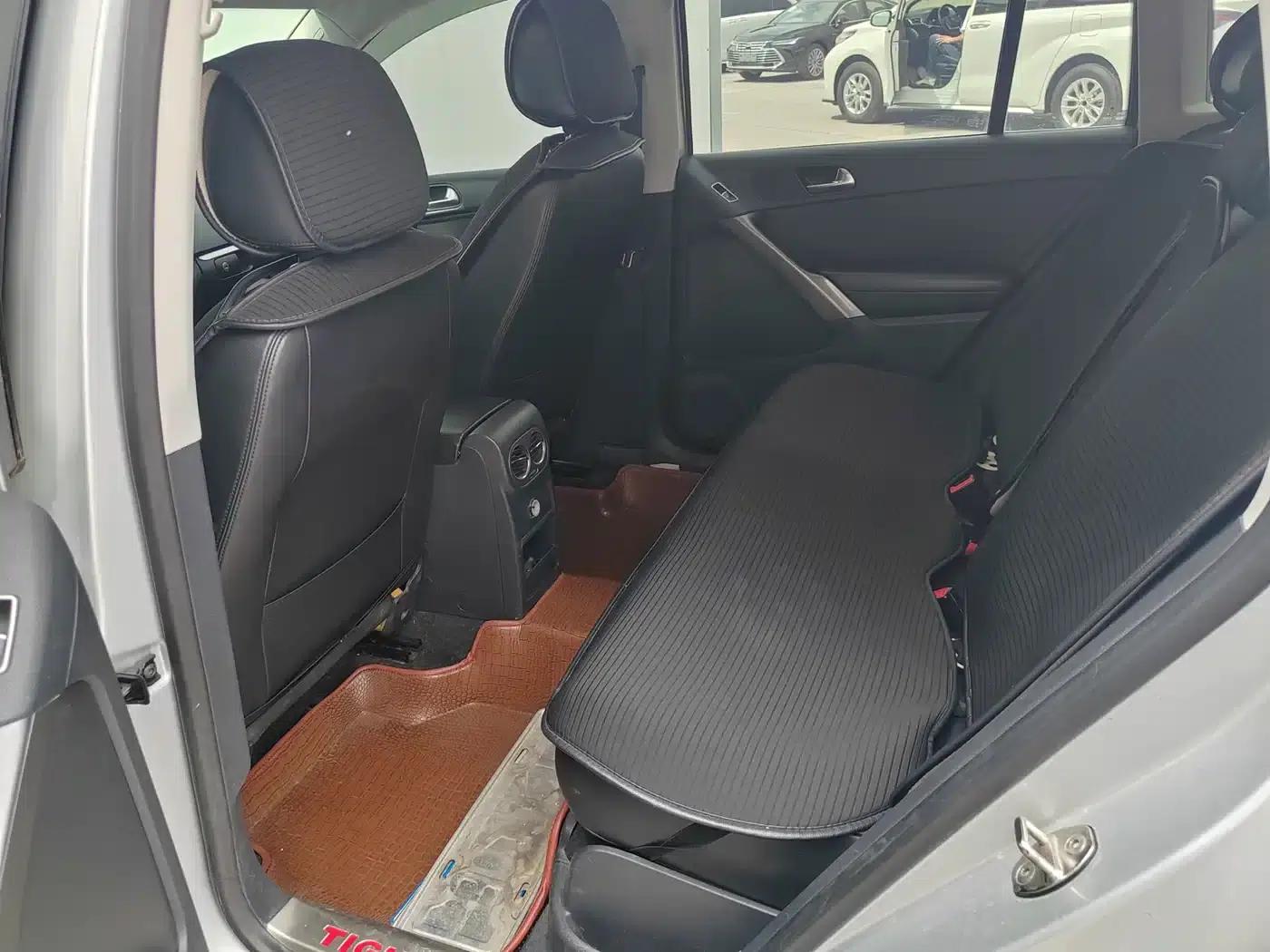 Tiguan 2010 1.8TSI Automatic 2WD Fashion Edition — миниатюра 6