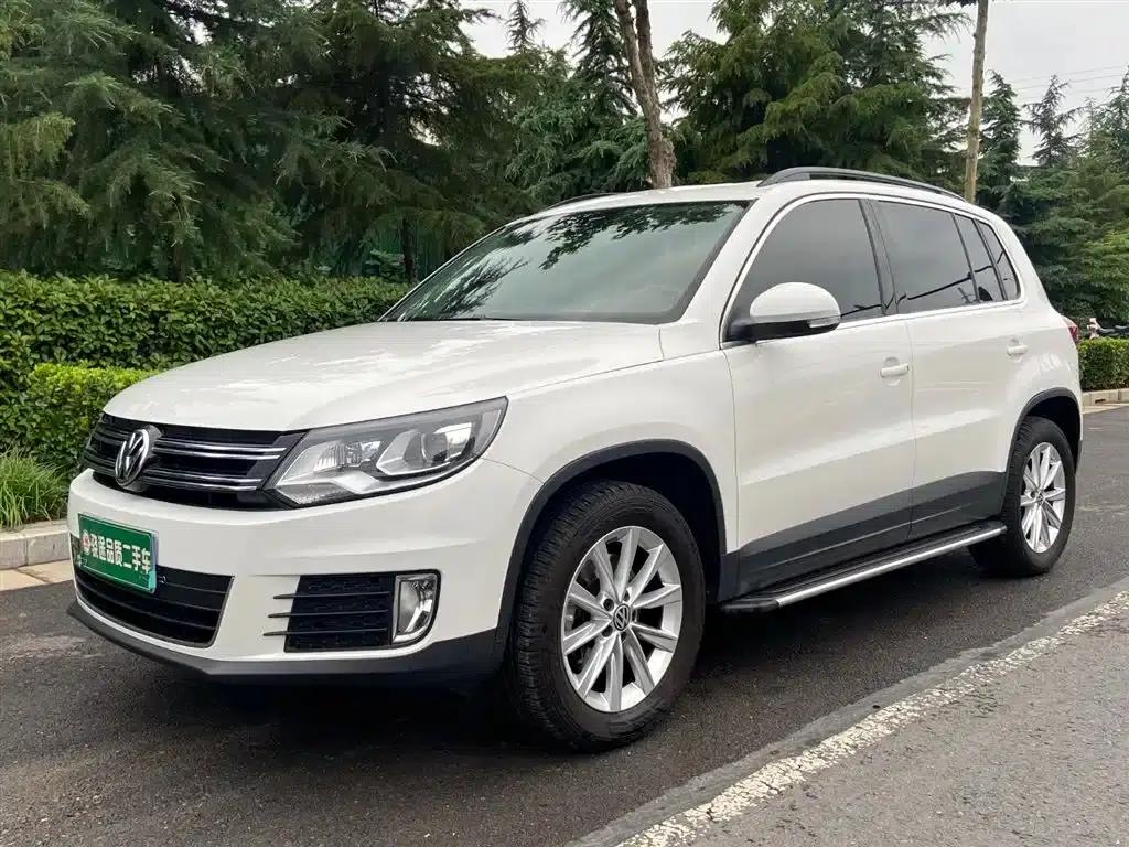 2015 Volkswagen Tiguan 1.8TSI Automatic 2WD Comfort Edition — миниатюра 1
