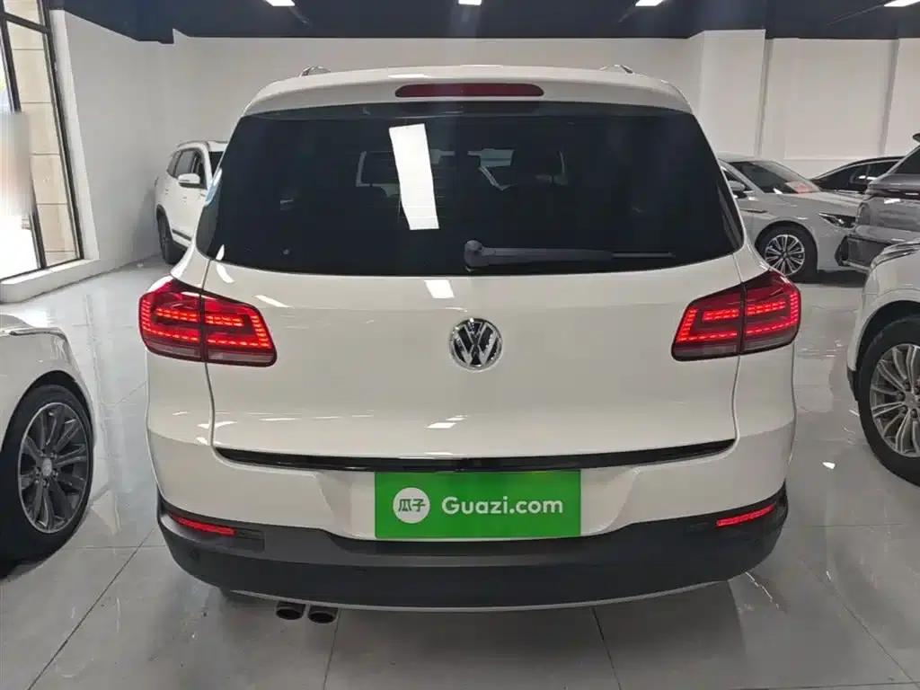 Tiguan 2015 1.8TSI Automatic 2WD Luxury — миниатюра 6
