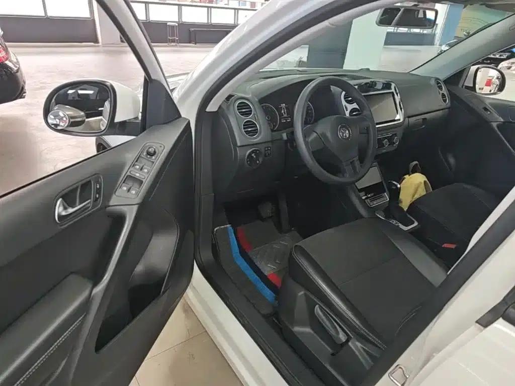 Tiguan 2016 280TSI Automatic 2WD Silk Road Fashion Edition — миниатюра 16