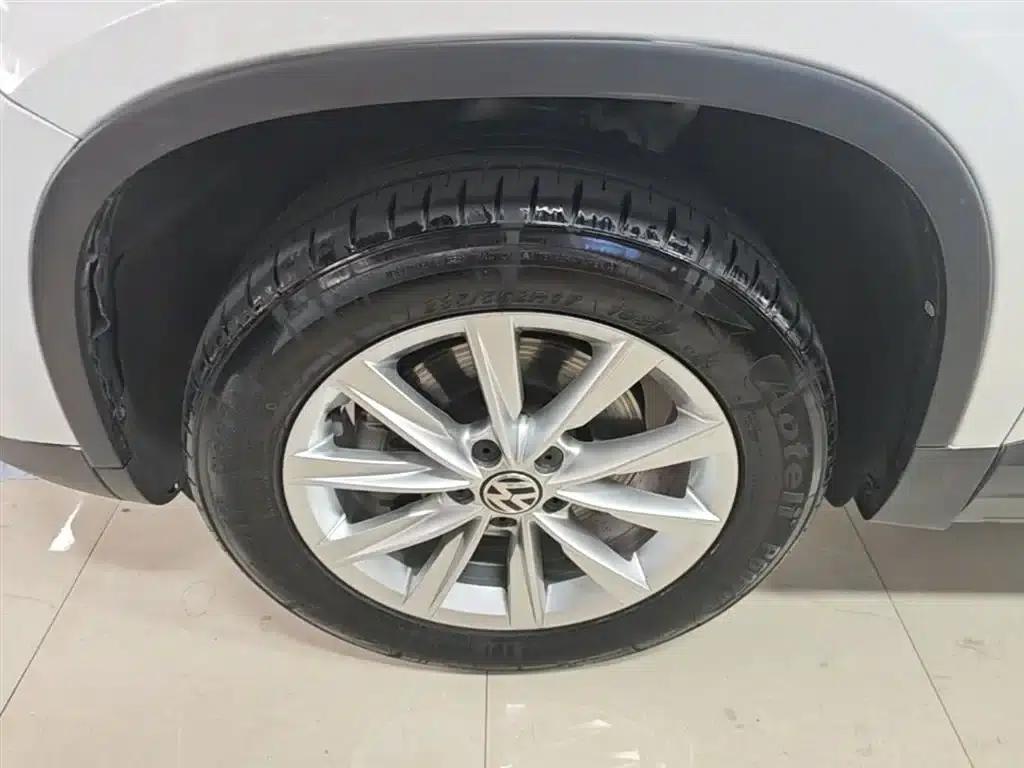 Tiguan 2016 280TSI Automatic 2WD Silk Road Fashion Edition — миниатюра 23