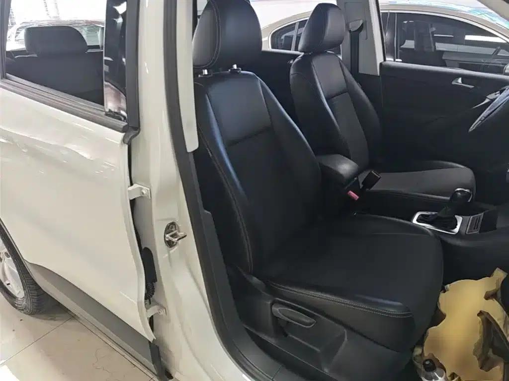 Tiguan 2016 280TSI Automatic 2WD Silk Road Fashion Edition — миниатюра 25