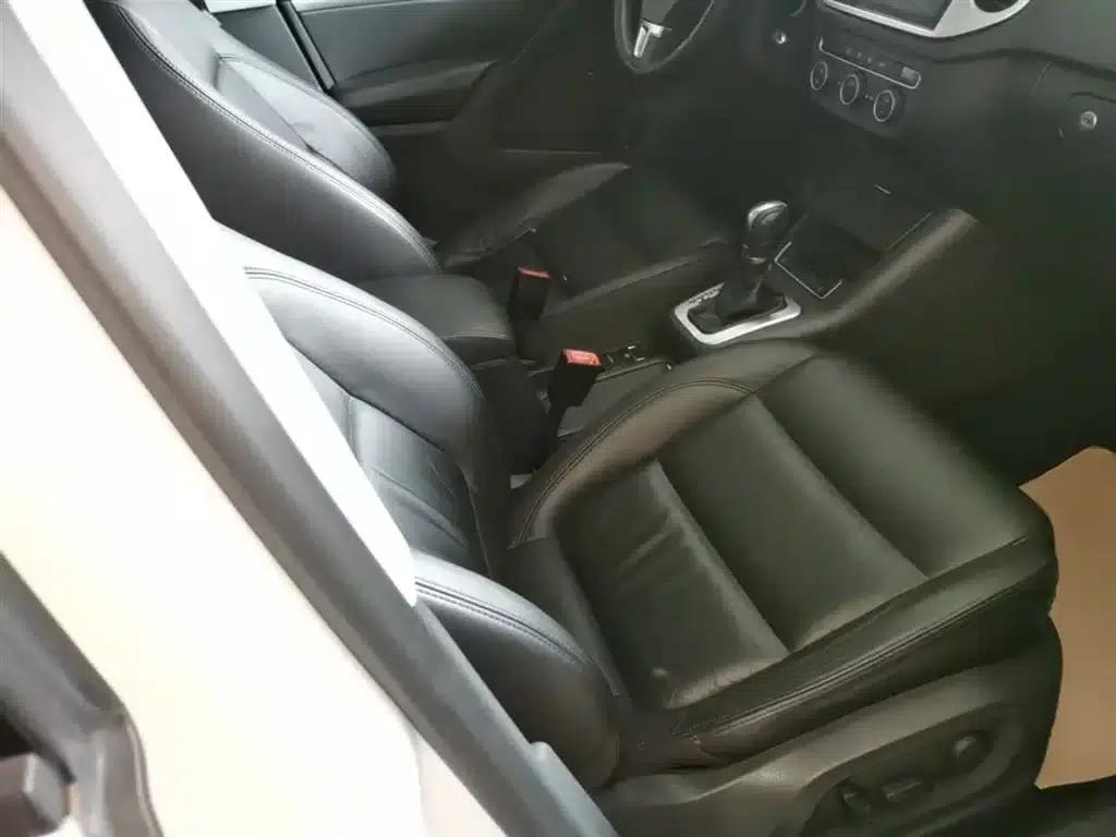 2015 Volkswagen Tiguan 1.8TSI Automatic 2WD Comfort Edition — миниатюра 25