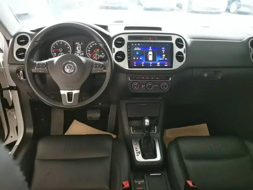 2015 Volkswagen Tiguan 1.8TSI Automatic 2WD Comfort Edition — миниатюра 10
