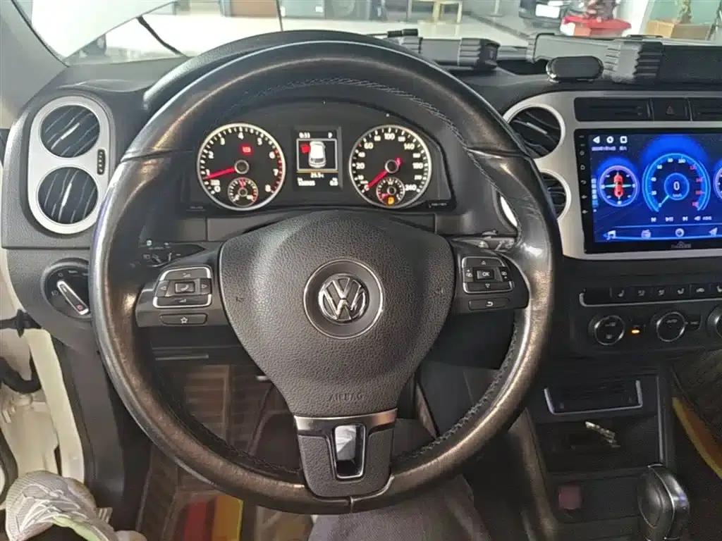 Tiguan 2015 1.8TSI Automatic 2WD Luxury — миниатюра 11